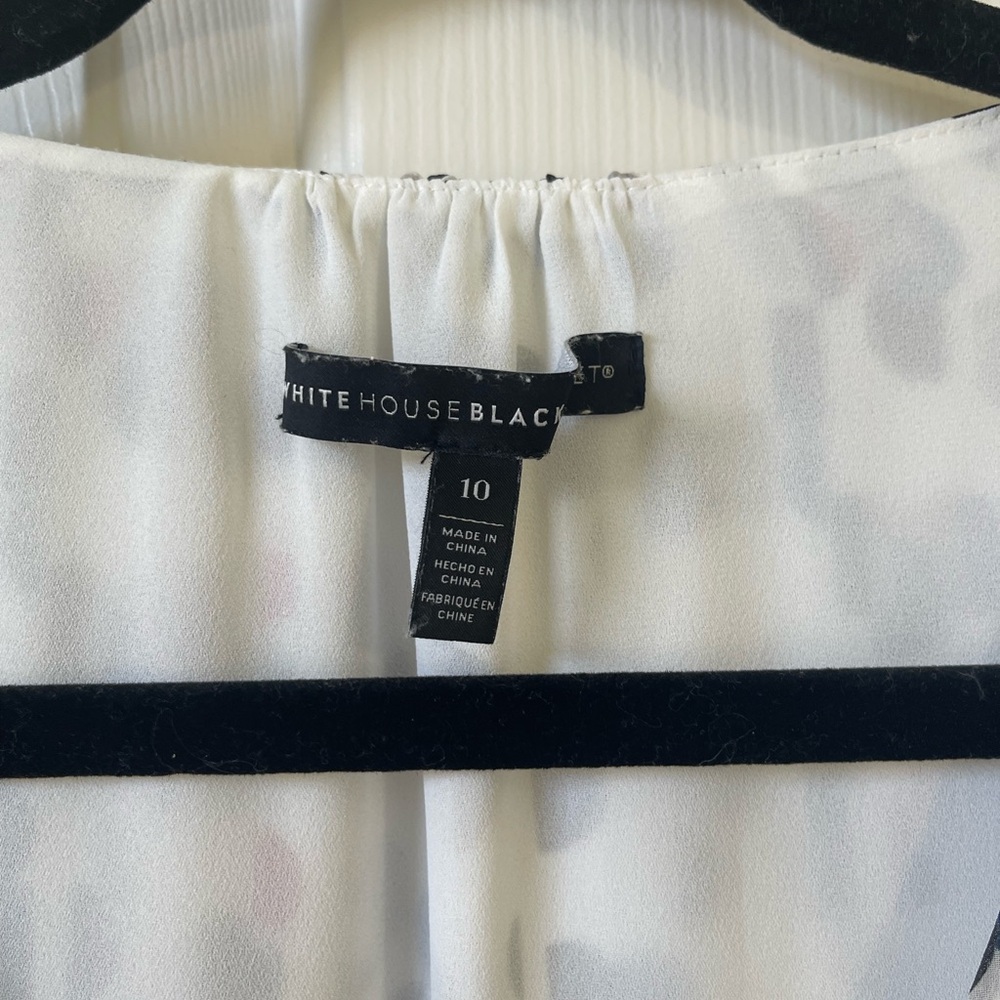 WHBM Ruffle Front Pullover blouse - 10 - Picture 7 of 7